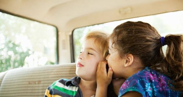 如何防止孩子在家中意外受伤？