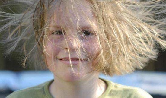 冬天怎么防止头发起静电