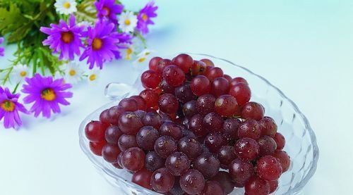 有人说“洗葡萄洗不净可能吃下寄生虫”，怎么洗葡萄才能洗干净？