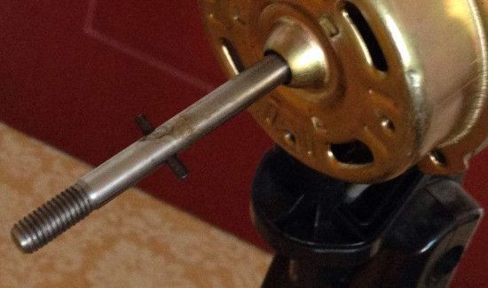 落地扇怎么加润滑油