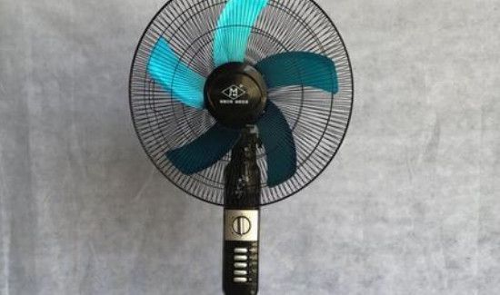 落地扇怎么拆电机