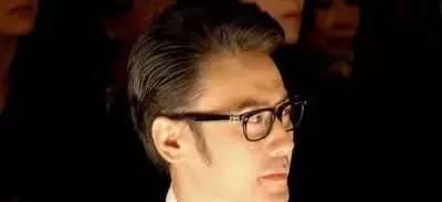 “男到中年，不睡三觉，不去三地，不喝三酒”是指什么？