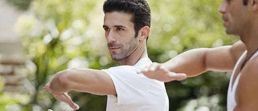 “男到中年，不睡三觉，不去三地，不喝三酒”是指什么？