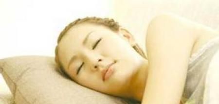 晚上睡觉为什么会磨牙？