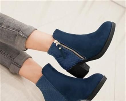 如何清洗绒面的鞋子