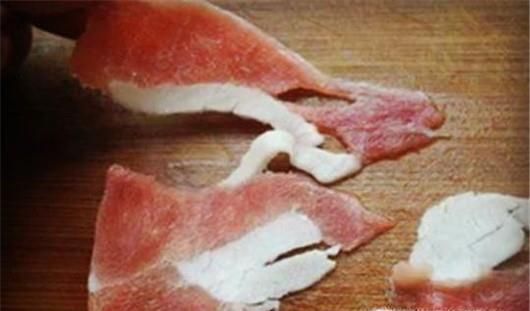 假羊肉卷有哪些特征？如何分辨真假羊肉卷？