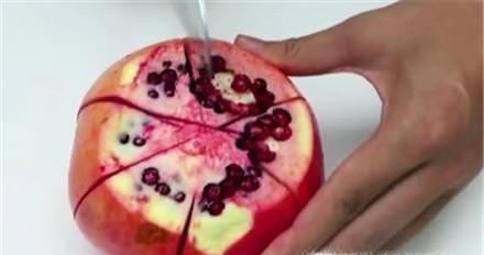 怎么剥石榴？
