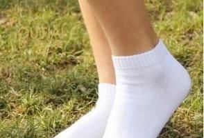 白色袜子怎么能洗干净