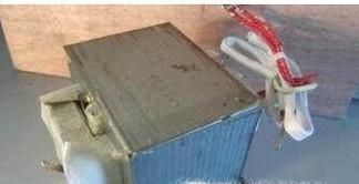 怎么判断微波炉高压变压器的好坏