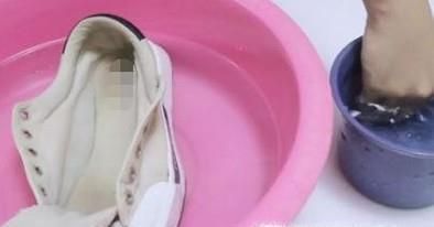 如何洗鞋子方便