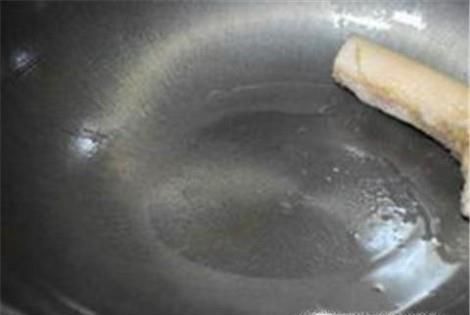 不锈钢锅如何开锅？