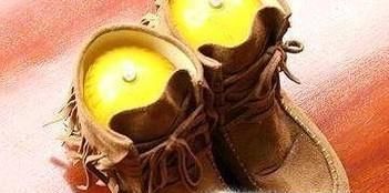 翻毛皮鞋的打理方法