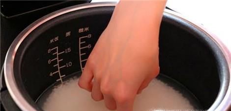电压力锅怎么煮饭?