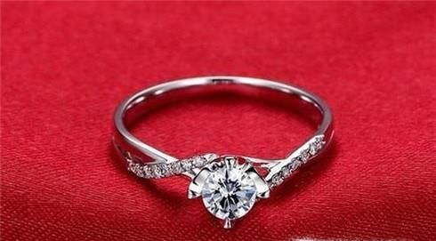 30分左右的钻戒多少钱？