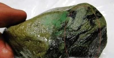 翡翠是如何形成的