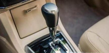 自动挡的字母分别代表什么