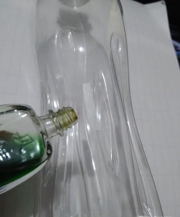 塑料瓶上面的标签纸怎么去除