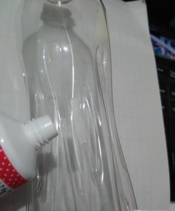 塑料瓶上面的标签纸怎么去除