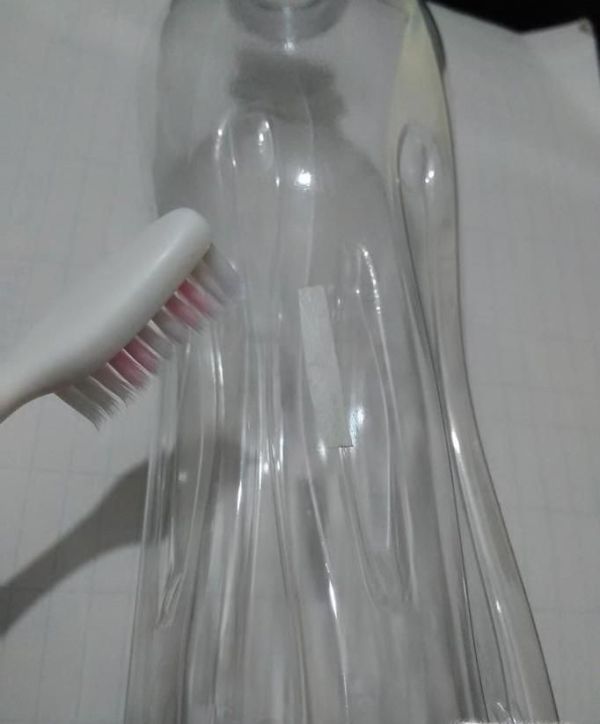 塑料瓶上面的标签纸怎么去除