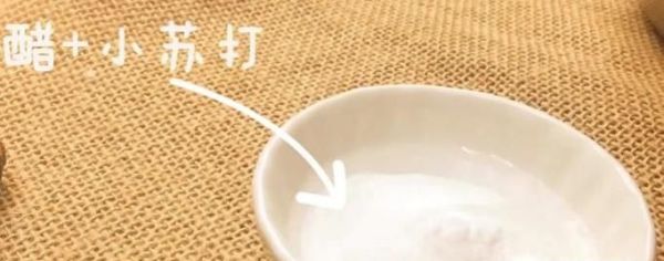 用这几种小妙招轻轻松松清洁厨房油污