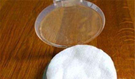 粉饼摔碎了，如何恢复如初？（详细步骤）