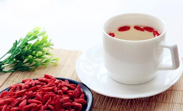 高血压的人喝什么茶最好？