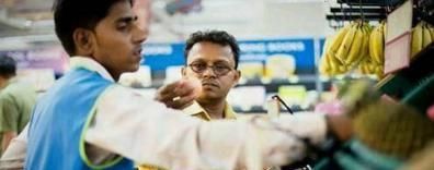 100元人民币在印度能买到些什么？