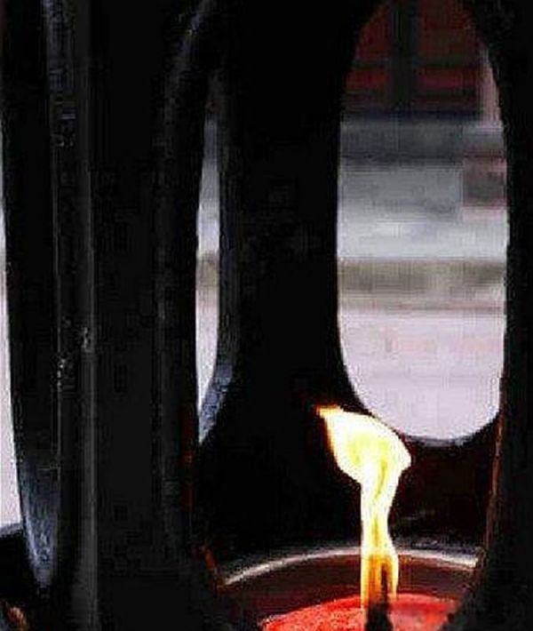 古代长明灯工作原理，古人是如何做到让灯不灭的呢？