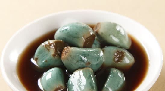 大蒜不能和什么一起吃？