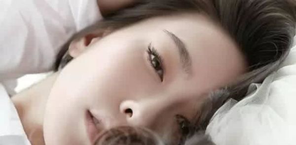 女人裸睡对身体健康有哪些好处?