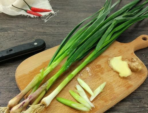 冬天吃大蒜叶的好处,有那些营养价值？