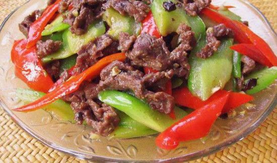 牛肉和苦瓜能一起吃吗