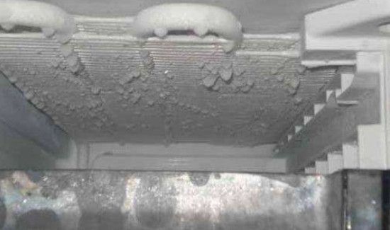 直冷冰箱冷藏室结冰正常吗