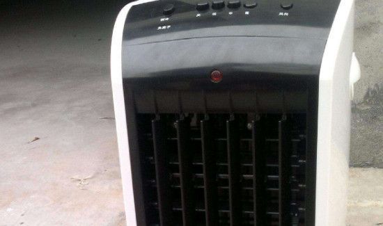 冷风扇怎么放水