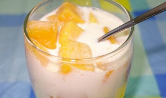 牛奶和芒果可以一起榨汁吗?