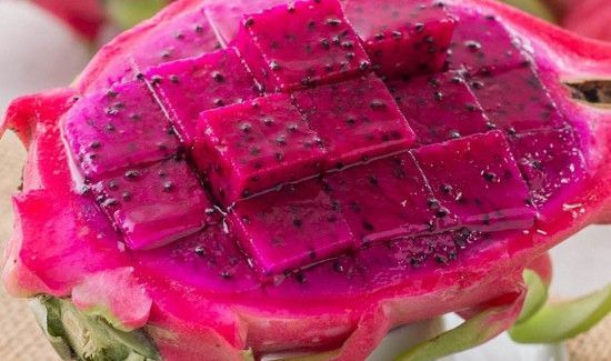 火龙果和葡萄能一起榨汁吗