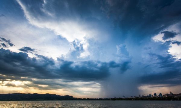 台风的名字是怎么来的？