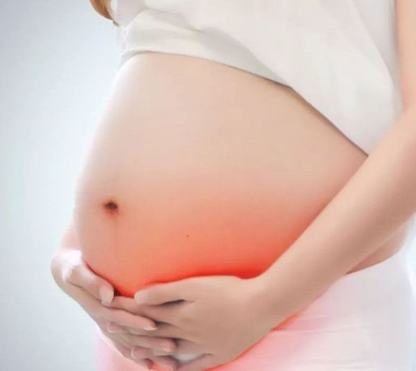 羊水是什么颜色?