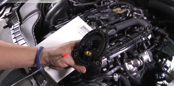 变速箱油多久换一次?