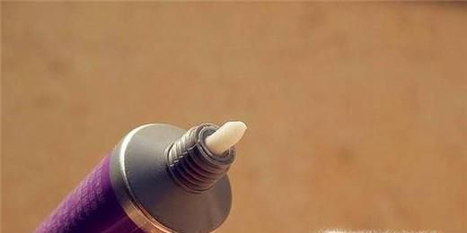 怎样快速去除双面胶