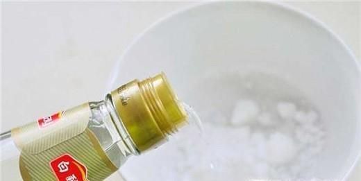 透明手机壳发黄的解决方法