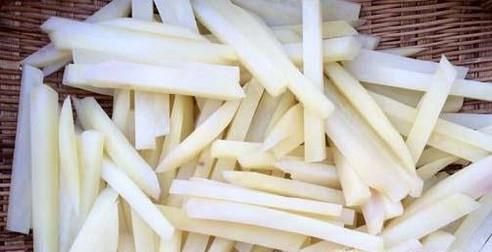 怎么炸出又香又脆的薯条？