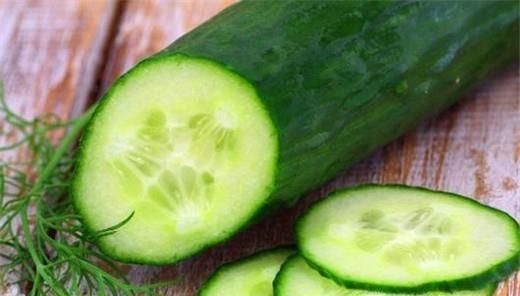 如何快速消灭蟑螂？