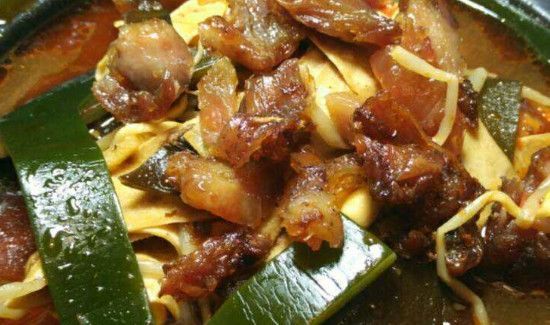 鸡肉和海带能一起吃吗