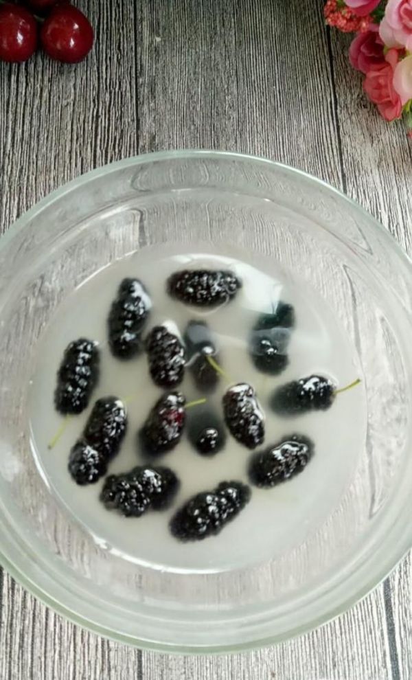 桑葚怎么洗？