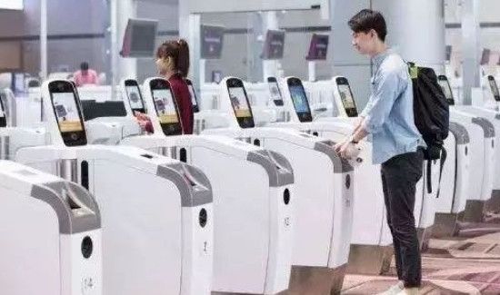 高铁取票可以不用身份证吗