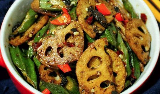 藕煮熟变黑了能吃吗