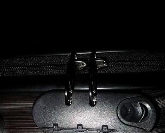 史上最全破解行李箱密码的方法