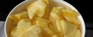菠萝为什么要用盐水泡？泡多久？
