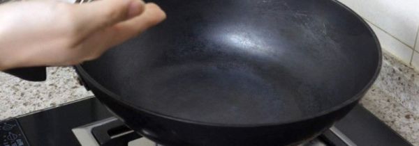 不粘锅生锈了还能用吗